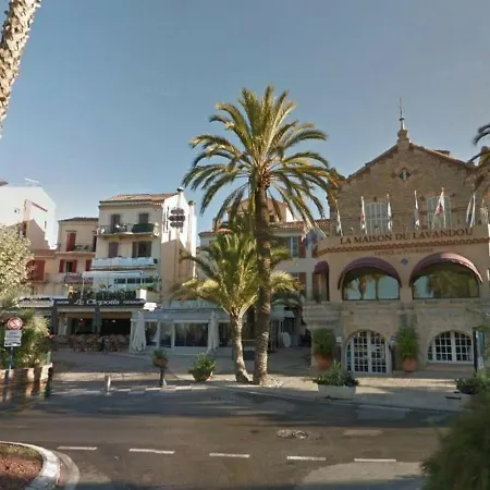 Apartamento T2 Avec Balcon, Proche Saint Clair, Parking, 4 Couchages - - Fr-1-251-258 Le Lavandou