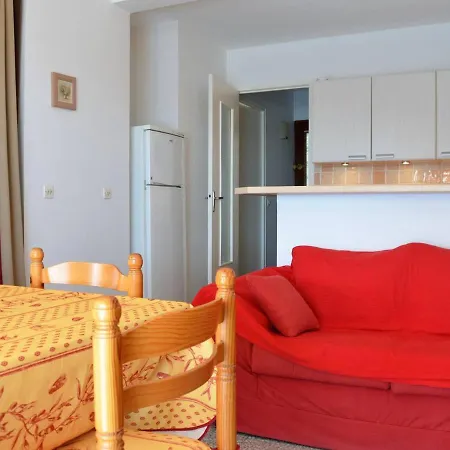 Apartamento T2 Avec Balcon, Proche Saint Clair, Parking, 4 Couchages - - Fr-1-251-258 *